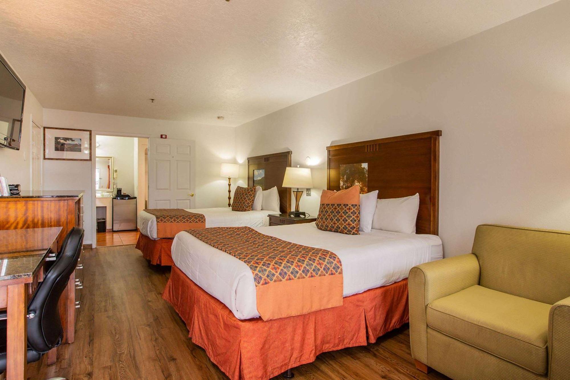 Sandia Peak Inn Old Town Abq, A Howard Johnson By Wyndham Albuquerque Exteriér fotografie